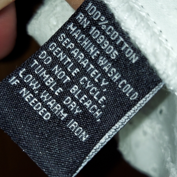 Milano~White Embroidered Eyelet Lightweight Cardigan Jacket Y2K - Picture 3 of 15